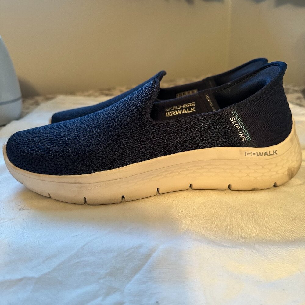 🆕 Skechers Slip-ins Ultra Flex 3.0 Smooth Step Size 9